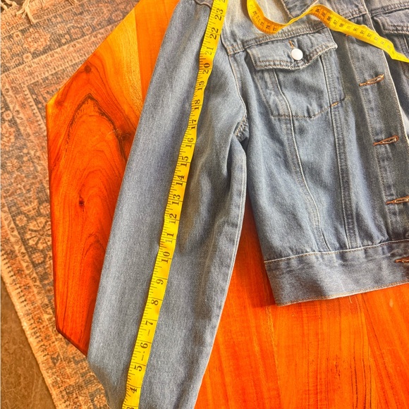 Jean jacket NEW - Picture 4 of 7